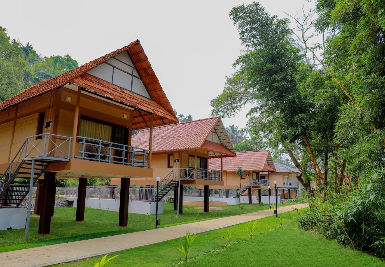 Sterling Vythiri Wayanad Hotel Buitenkant foto