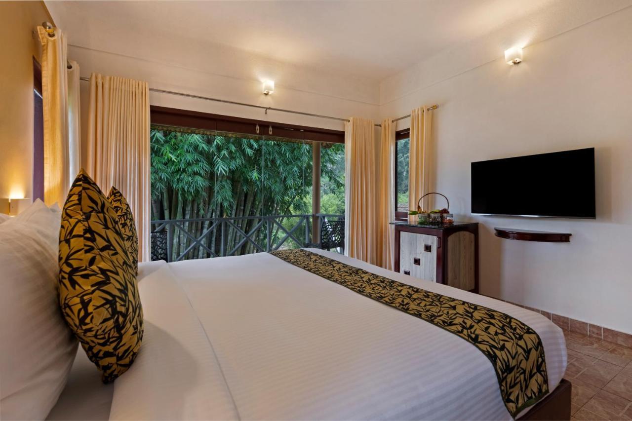 Sterling Vythiri Wayanad Hotel Buitenkant foto