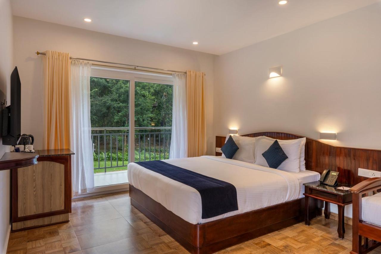 Sterling Vythiri Wayanad Hotel Buitenkant foto