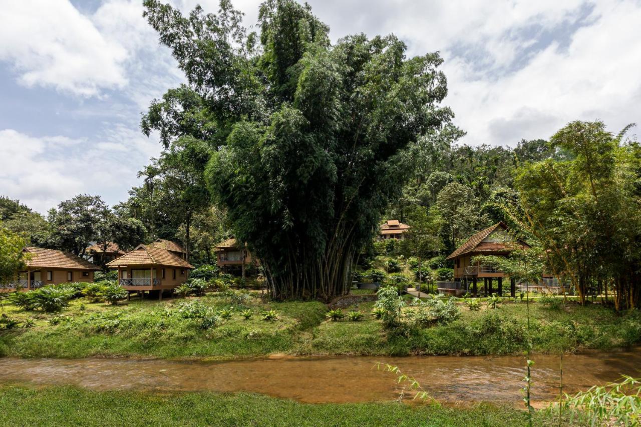 Sterling Vythiri Wayanad Hotel Buitenkant foto