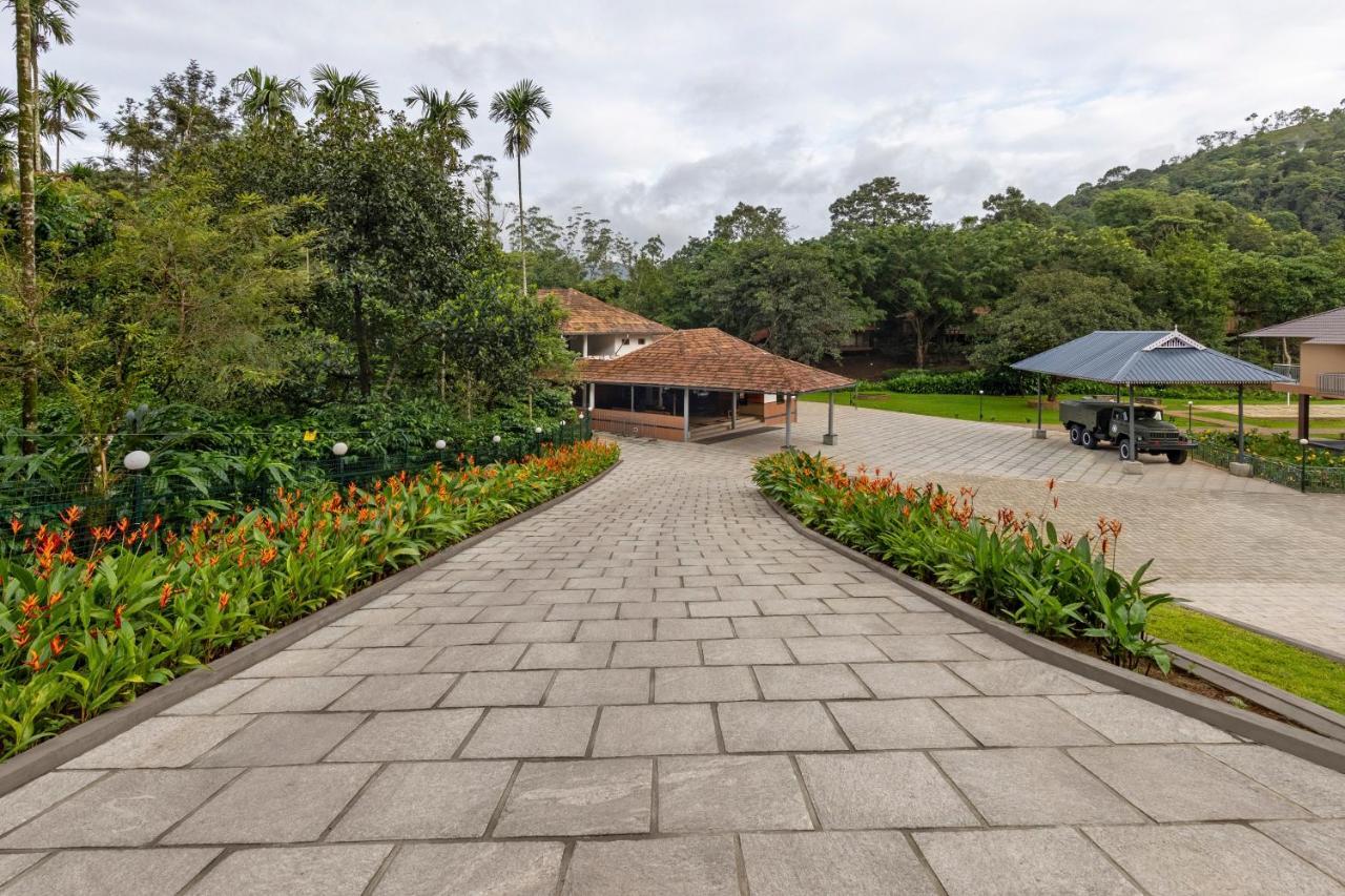 Sterling Vythiri Wayanad Hotel Buitenkant foto