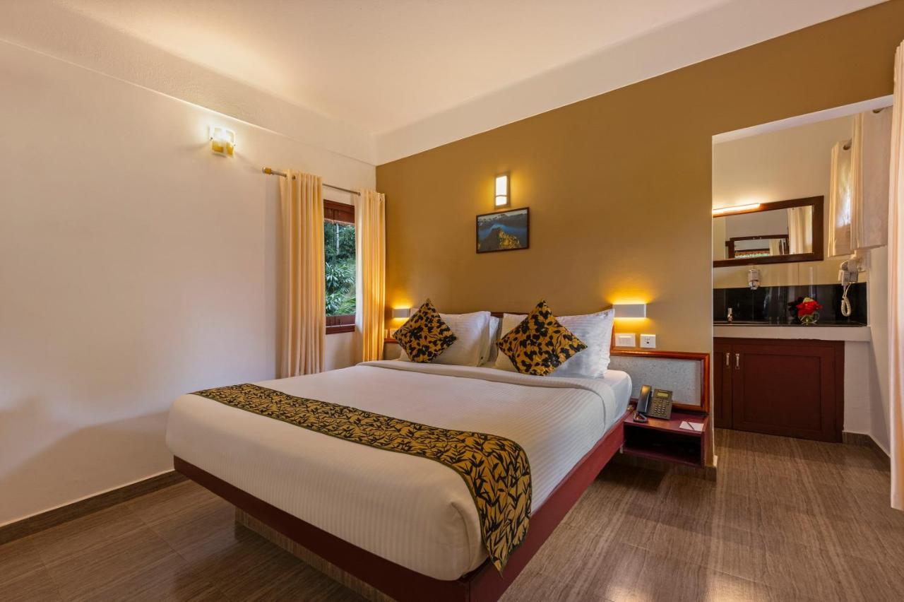 Sterling Vythiri Wayanad Hotel Buitenkant foto