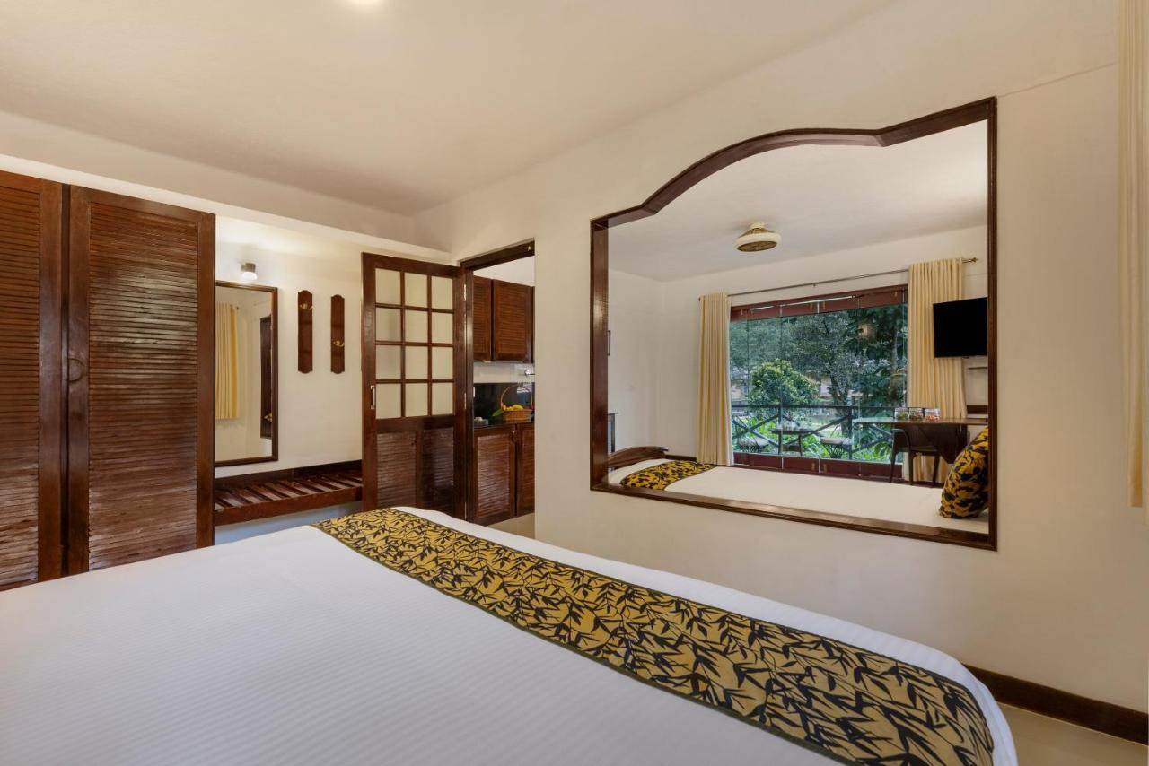Sterling Vythiri Wayanad Hotel Buitenkant foto